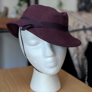 1930s Maroon Purple Hat